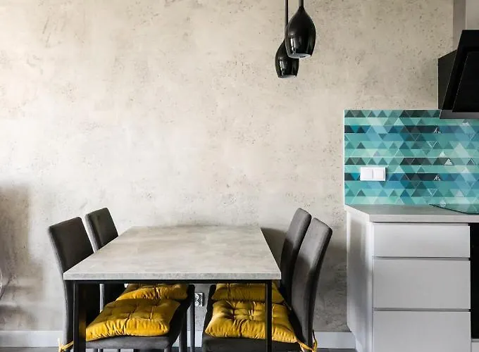 Lejlighed Ochota View Modern By Bookinghost *